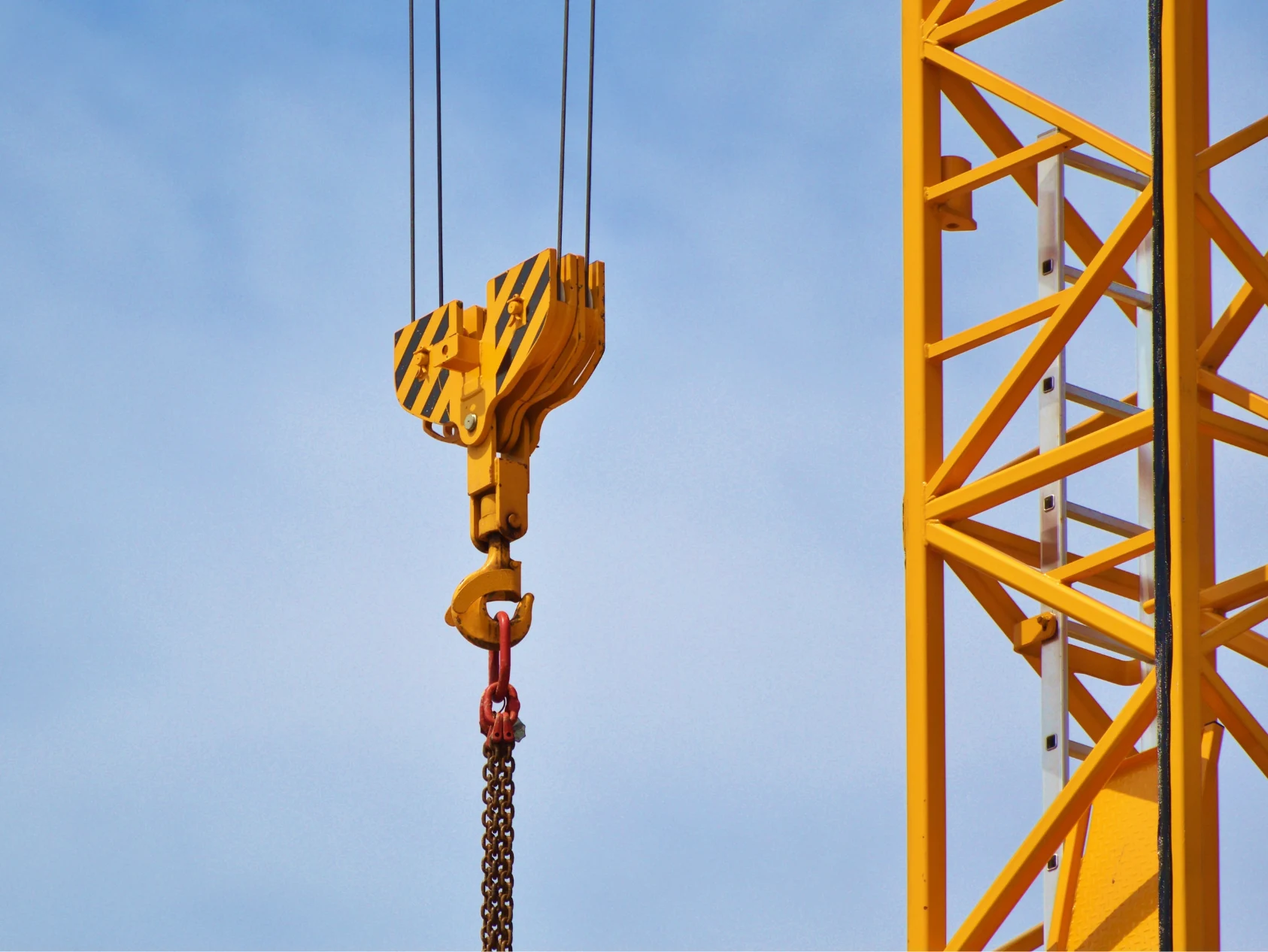 Rebalancing engineering design delivery - onshore vs. offshore strategies in construction procurement